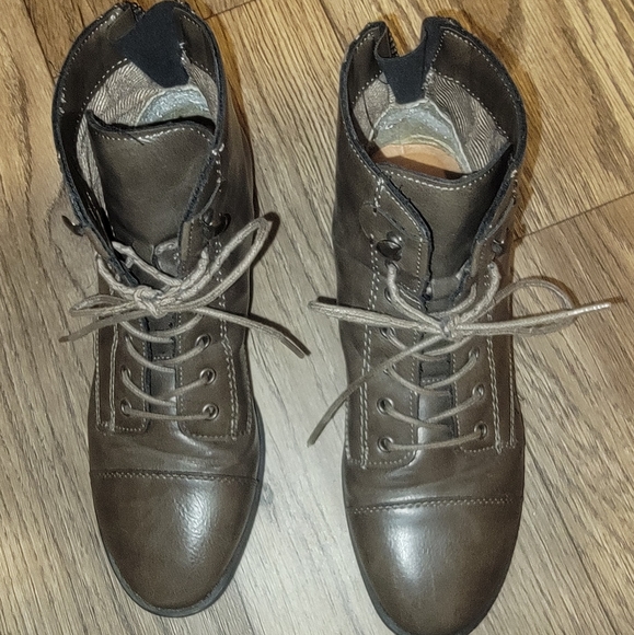 ⚡️GH Bass lace up boots - Picture 3 of 4